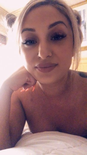 Avigail incall escorts in Dearborn Heights